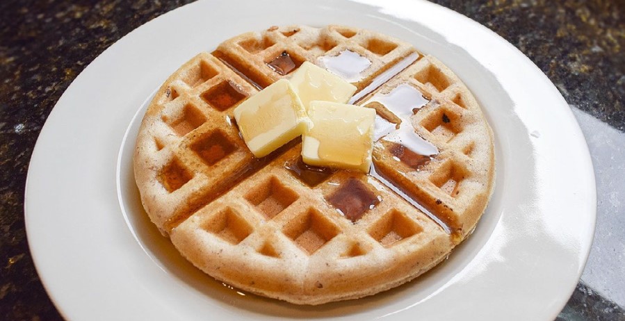 Waffle_Breakfast_Plate